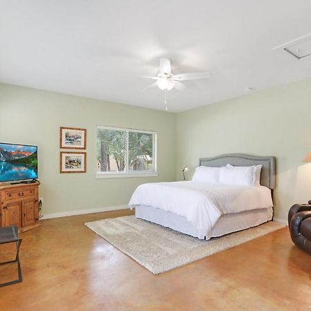 Three Sisters - Casita 1 Villa Wimberley Exterior photo